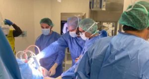 Prótesis de cadera con recuperación en el mismo día