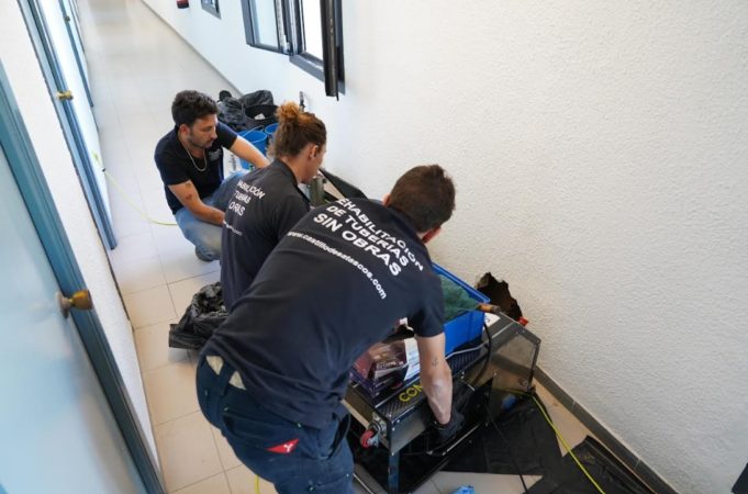 Castillo Nevado apuesta por técnicas innovadoras para rehabilitar desagües sin necesidad de obra