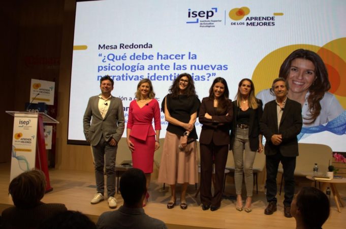 La identidad adolescente se construye entre likes, filtros e inteligencia artificial