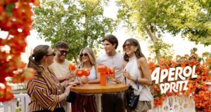 Aperol Spritz debuta en Icónica Sevilla Fest y amplía su apuesta por la música en directo
