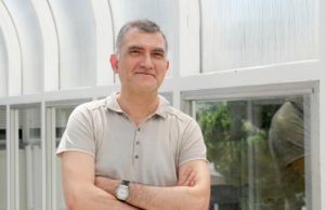 Los jóvenes en España afrontan precariedad, aislamiento y malestar emocional